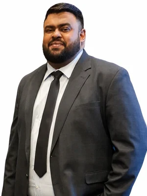 portrait_300x400_white_background
